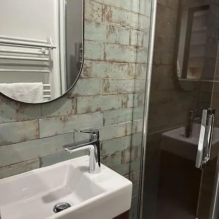 La Deauvilloise Yourhosthelper Vila