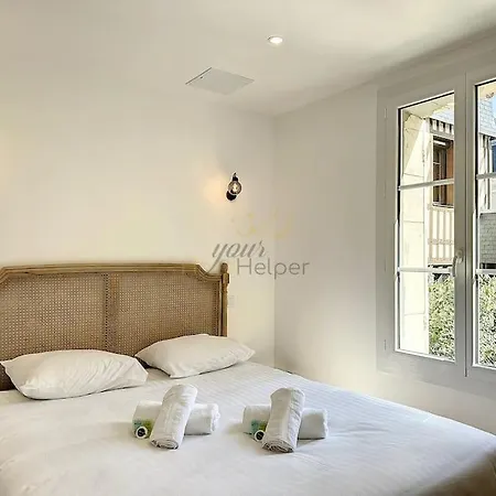 La Deauvilloise Yourhosthelper *