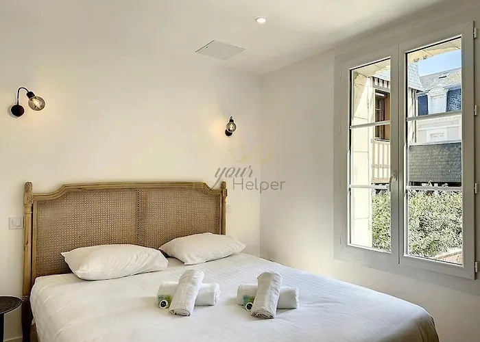 La Deauvilloise Yourhosthelper *